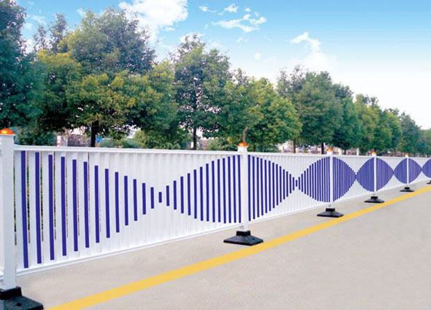 城市道路護欄標(biāo)準(zhǔn)設(shè)置規(guī)范